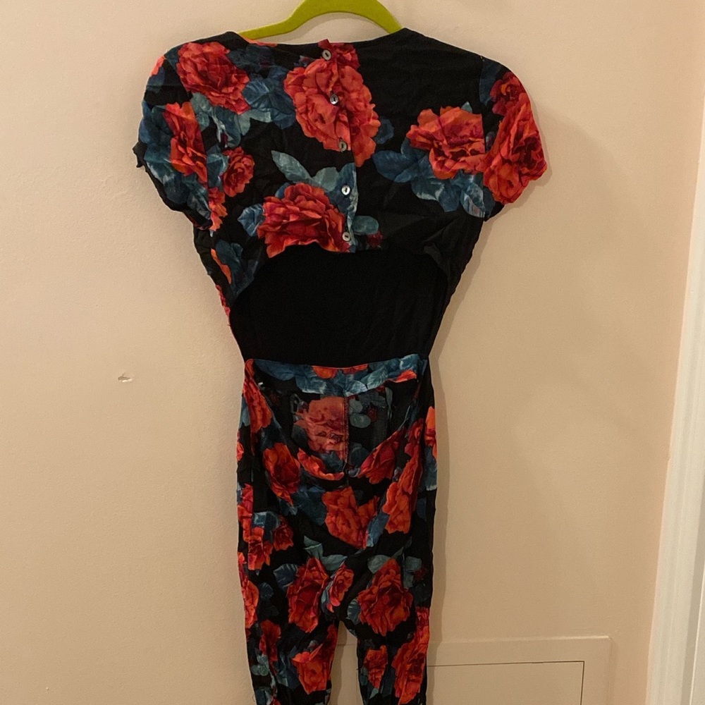 Open Back Romper - Picture 2 of 2